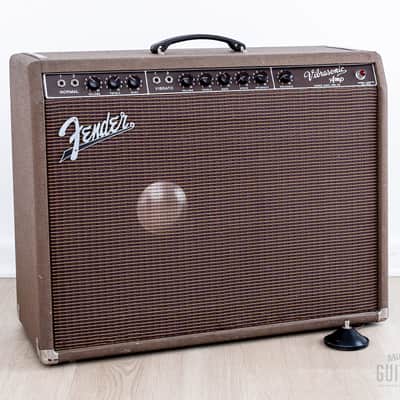 Immagine 1962 Fender Vibrasonic Brown Panel Vintage Tube Amp 1x15 JBL D130F w/ Ftsw & Victoria Cover, Rare Export Model - 1