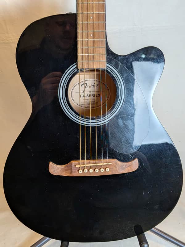 Fender FA-135CE
