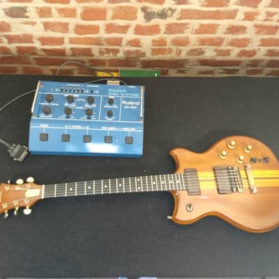 Roland GR808 & G-300 Guitar Synth System Natural image 1