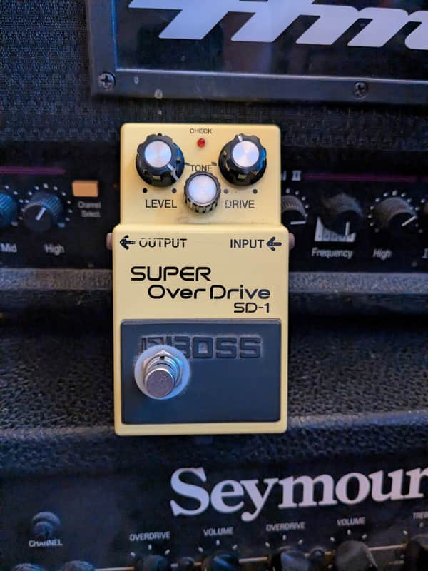 Boss SD-1 Super OverDrive with true bypass mod image 1