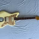 Squier J Mascis Jazzmaster 2016 Vintage White - Wilkinson Roller Bridge Upgrade, Original Parts Included