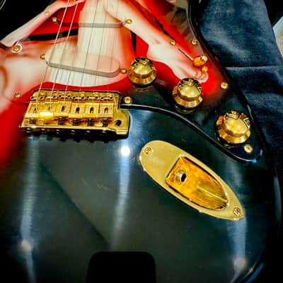 1994 Fender Custom Shop Marilyn Monroe Playboy 40th Anniversary Stratocaster | MINT w/ ALL Case Candy! image 5