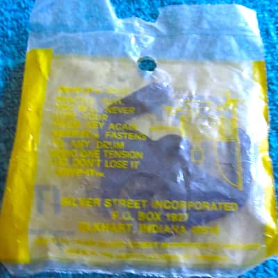 Keyp-it Drum Key Holder Clip - NOS image 2