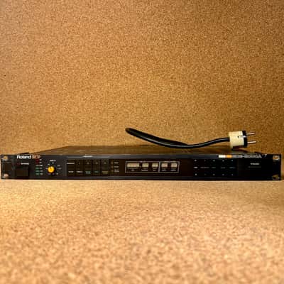 Roland SDE-3000 Digital Delay – 1980s – Serviced – Warranty