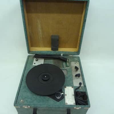 New Boston L2C-M10 Phonograph Record Player 1960's - For Parts or Restoration image 4