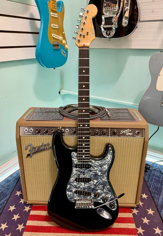 Fender Stratocaster 1991, Made In USA, Black with Hardshell Case - Pre Owned image 1