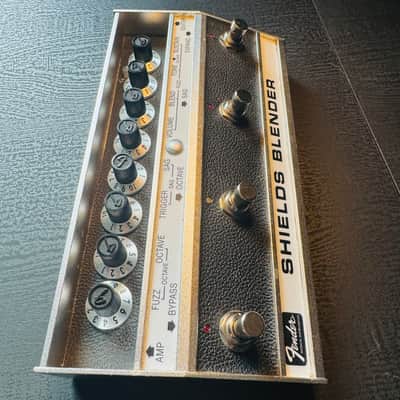 Fender Shields Blender 2023 - Present - Silver / Black image 2