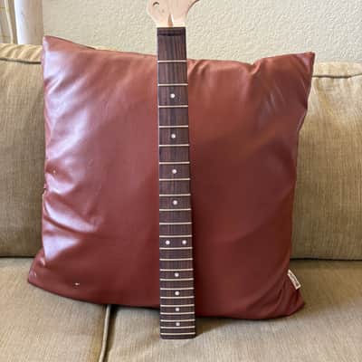 G&L Legacy - Natural Made in USA image 18