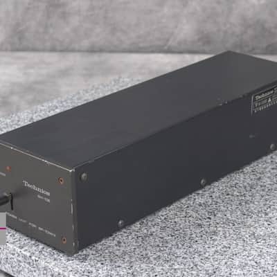 Technics SP-10 MK2A Direct Drive Turntable w/ SH-10E Power Unit in Good Condition image 10
