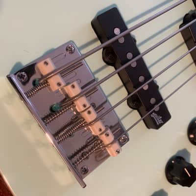 UPGRADED Sire Marcus Miller U5 Short Scale Mint Finish image 3
