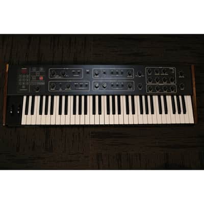 Sequential Prophet 600 Vintage Synth 1982 approx. image 2
