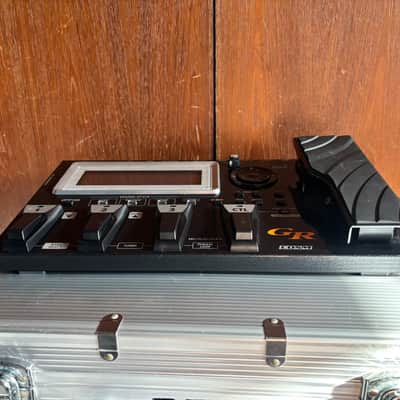 Roland GR-55 Guitar/Bass Synth w/ case, GK-3B Pickup, GK cable, power supply image 7
