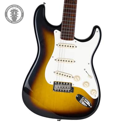 New Fender Custom Shop 1956 Thunder Road Stratocaster Journeyman Relic 2 Color Sunburst 6 Pounds 9 Ounces image 1