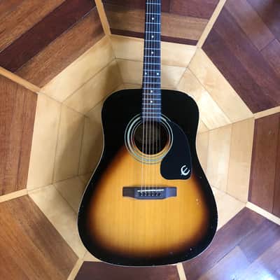 Epiphone 1963 EJ-45 Ltd Ed Round Shoulder Dreadnought Acoustic