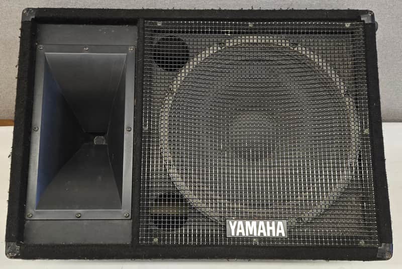 Yamaha SM151V Club Series 15" Passive Stage Monitor Speaker Tested image 1