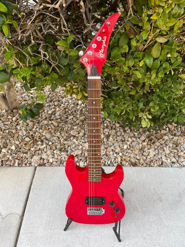 Vintage Memphis A2RT Guitar 80s - Red image 1