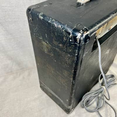 Ampeg B-100 G-100 2-Channel 20-Watt 1x10" Bass Guitar Combo 1977 image 7