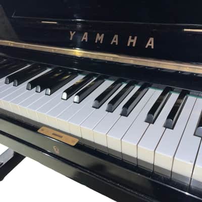 Yamaha U2 50” Upright Piano 1963 - Ebony image 4