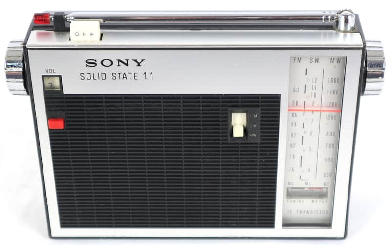 Vintage Sony Japan TFM-110F Portable Transistor Radio | Reverb
