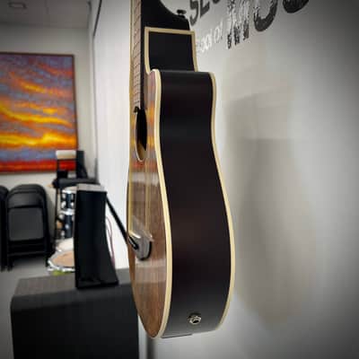 Yamaha APXT2EW 3/4 Acoustic Electric Guitar - Natural image 4