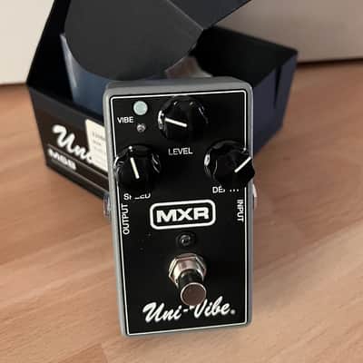MXR M68 Uni-Vibe 2014 - Present - Black - wie neu image 2