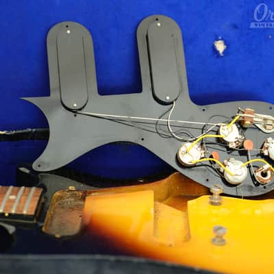 Vintage 1964 Gibson Melody Maker D solidbody electric guitar with case image 23