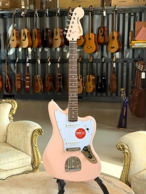SQUIER LTD Affinity Jaguar Shell Pink image 1