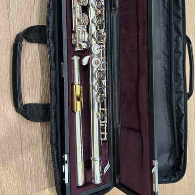 Yamaha YFL-462H Intermediate Flute Silver 925 Perfect Condition image 2