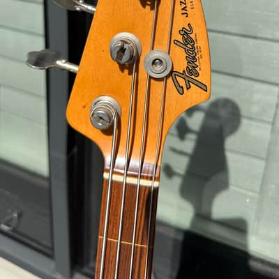 Fender Jaco Pastorius Artist Series Signature Fretless Jazz Bass 2000 - 2016 - 3-Color Sunburst image 3