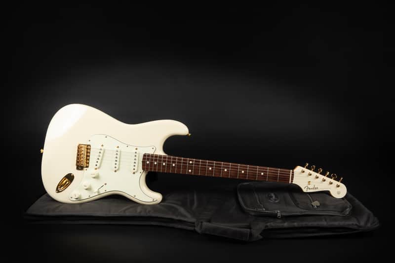 Fender Made in Japan Traditional '60s Daybreak Stratocaster