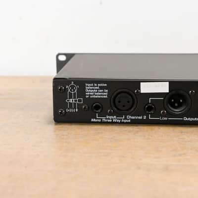 Ashly XR-1001 Stereo 2-Way, Mono 3-Way Crossover CG01423 image 9