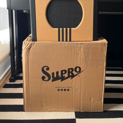 Supro Delta King 10 5-Watt 1x10" Guitar Combo - Tweed / Black Stripes image 6