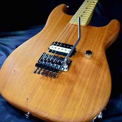 Wayne Guitars Rock Legend By Wayne Charvel Natural image 2