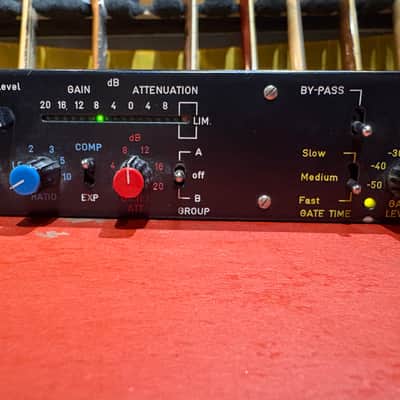 NTP 179-170 Stereo Compressor/Limiter/Expander image 4