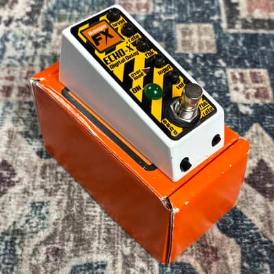 Rainger FX Echo-X Mini Digital Delay w/ Igor Pressure Pad