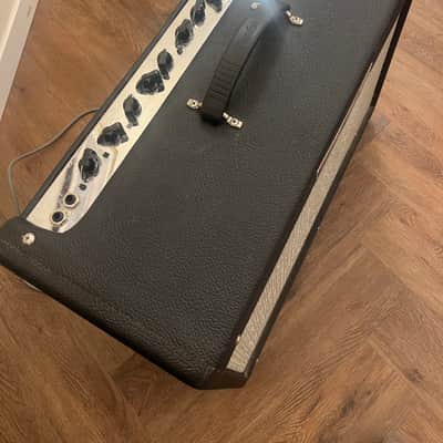 Fender Hot Rod Deluxe 3-Channel 40-Watt 1x12" Guitar Combo 2002 - 2010 - Black image 3