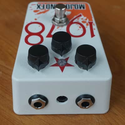 Mojo Hand FX 1978 2010s - White image 4