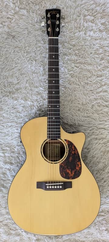 Recording King RGA-G6CFE5 Solid Top Grand Auditorium Acou/Elec Cutaway Guitar image 1