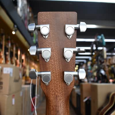 Martin Road Series OMC-10E Modern Acoustic-electric Guitar 1935 Sunburst w/Softshell Case image 8
