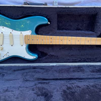 John Cruz built Fender Strat Plus with Maple  Fretboard 1988-Lake Placid Blue image 1