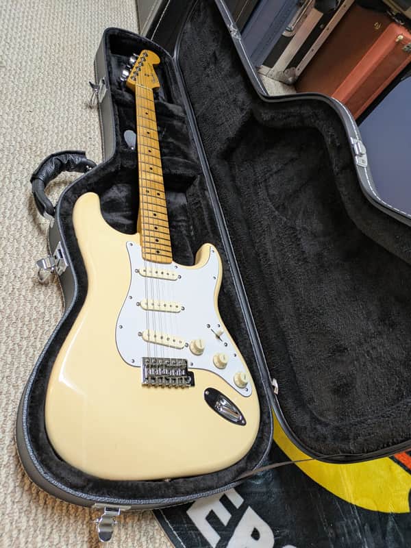 Fender Standard Stratocaster® (Upgrade) (2006-2008), Maple Fingerboard, Arctic White with Fishman Fluence Stratocaster Loaded Pickguard - White with Battery Pack and Hard Case image 1