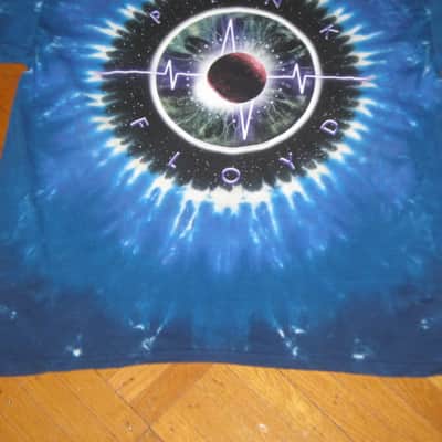 near new (worn once) Liquid Blue (shirt maker brand) Pink Floyd Pulse Concentric Tie-Dye T-Shirt, Men's XL, 100% Pre-Shrunk Cotton, Short Sleeve 2020s - Tye Dye: Blue, White, Purple / Graphic: Pupil, Space, Ocean (black, white, red, blue, green, purple) image 9