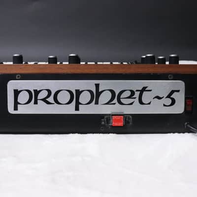 Immagine Sequential Circuits Inc Prophet 5 Rev2 [0484] (08/25) - 12