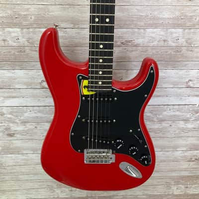Used Fender Player Stratocaster with Ebony Fretboard Ferrari Red image 1