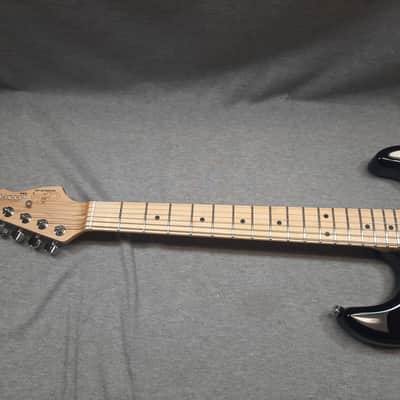 G&L USA Fullerton Deluxe Legacy - 3 Tone Sunburst image 4