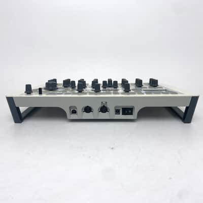Arturia Spark Creative Drum Machine 2011 - 2021 - Worldwide Shipment image 8