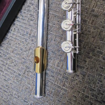 Yamaha YFL 372 Allegro Series Flute - Beautiful Condition image 7