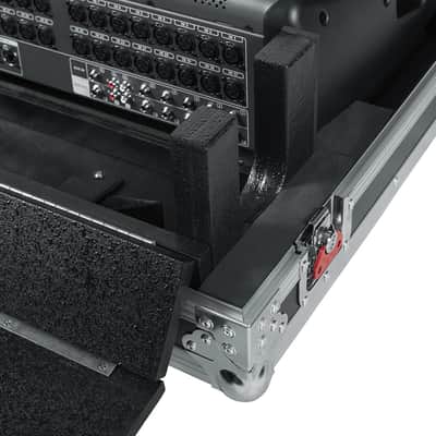 GatorATA Flight Road Case for Behringer X32 DJ Turntable Mixer w/ Doghouse image 7