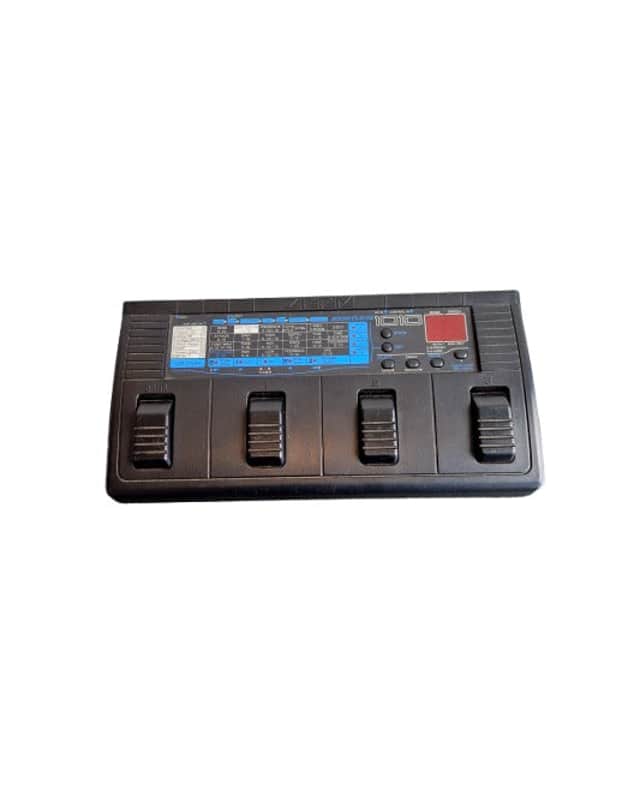 Zoom 1010 - Effects Pedal - Good image 1
