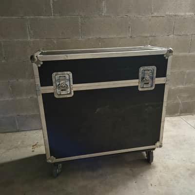 Yamaha Mixer Digitale Yamaha LS9-32 con Flight Case 2011 image 4